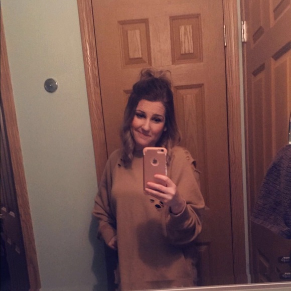 Meet your Posher, Melissa - Picture 1 of 1